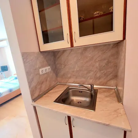 ホテル Prestige Studio First Line On The *